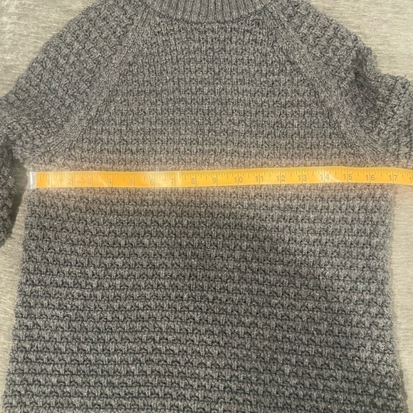 Gap Gray Turtleneck Knit Sweater tunic length- Size S - Picture 5 of 7
